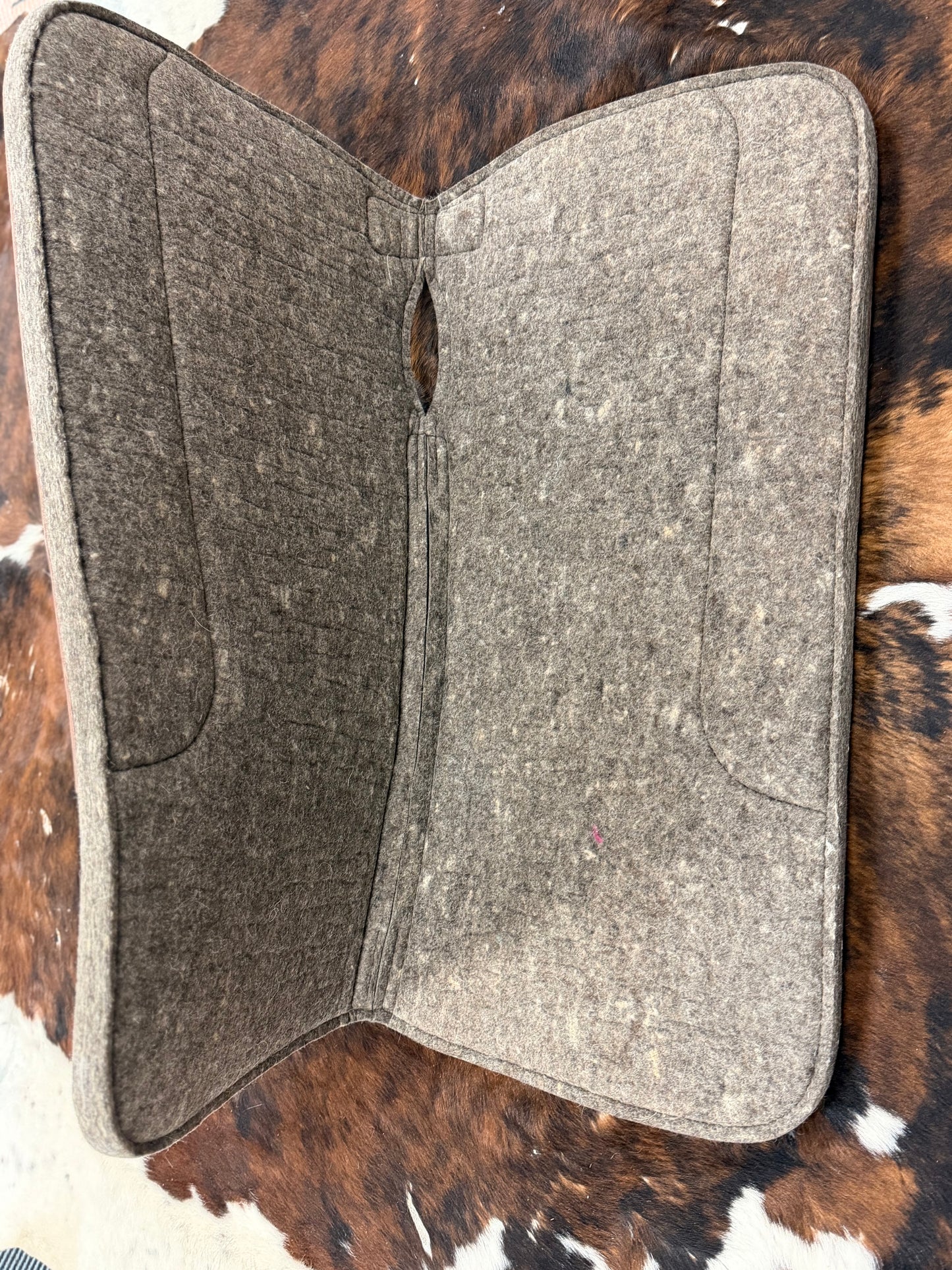 SpurEast Equine Felt Pad