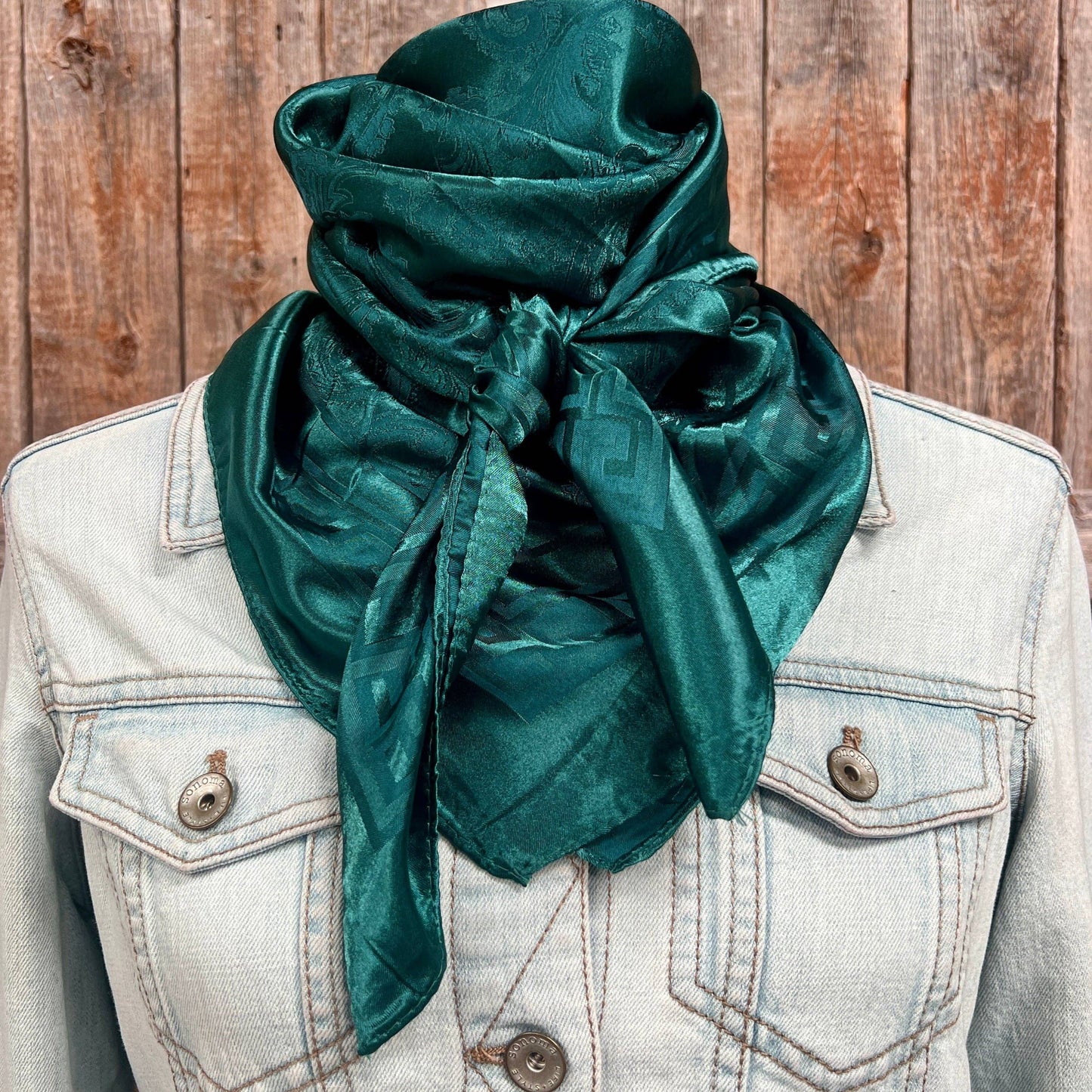 Wild Rag Emerald Jacquard 35X35"