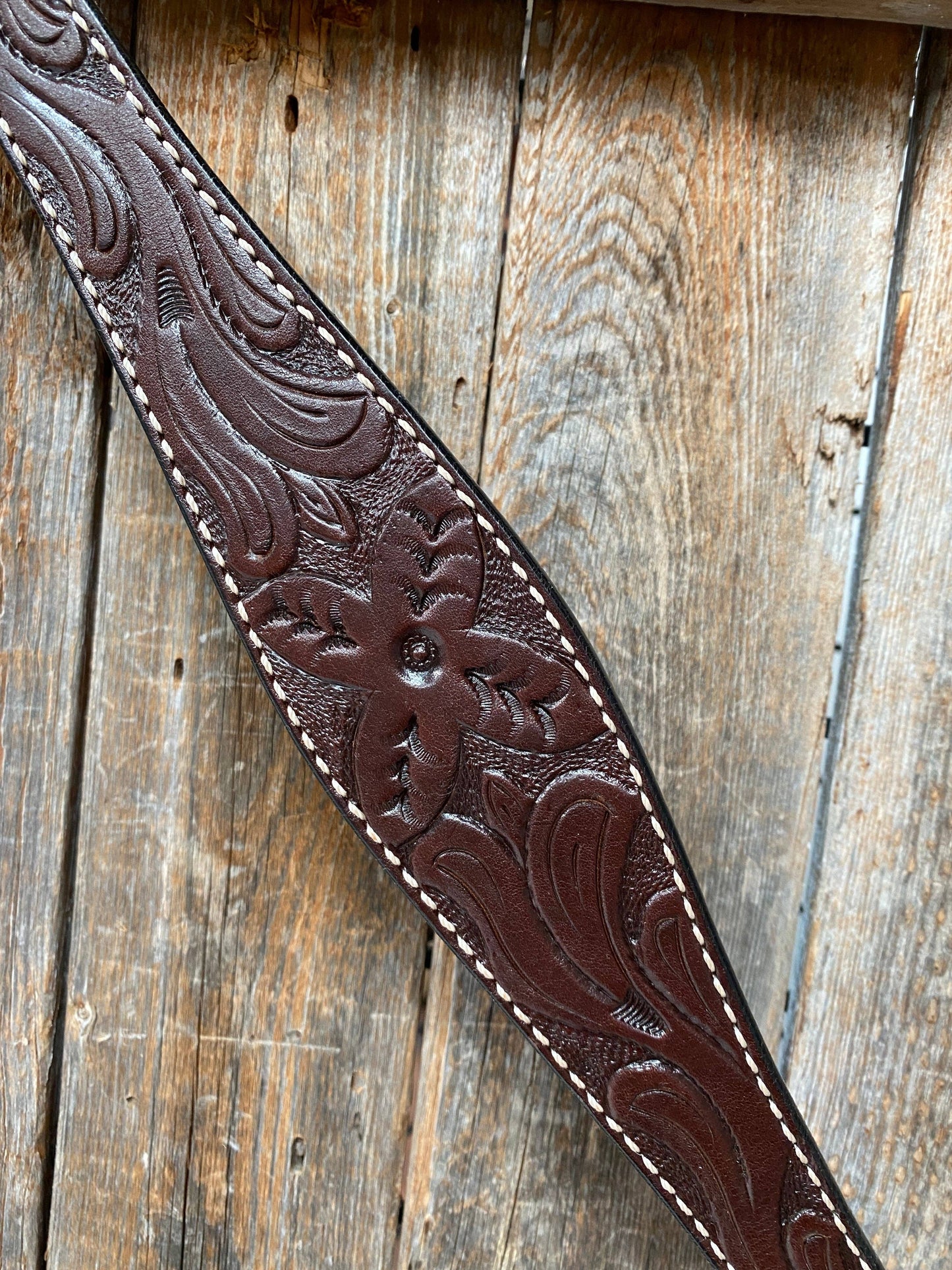 Rodeo Drive Floral Tooled Dark Oil Breast collar