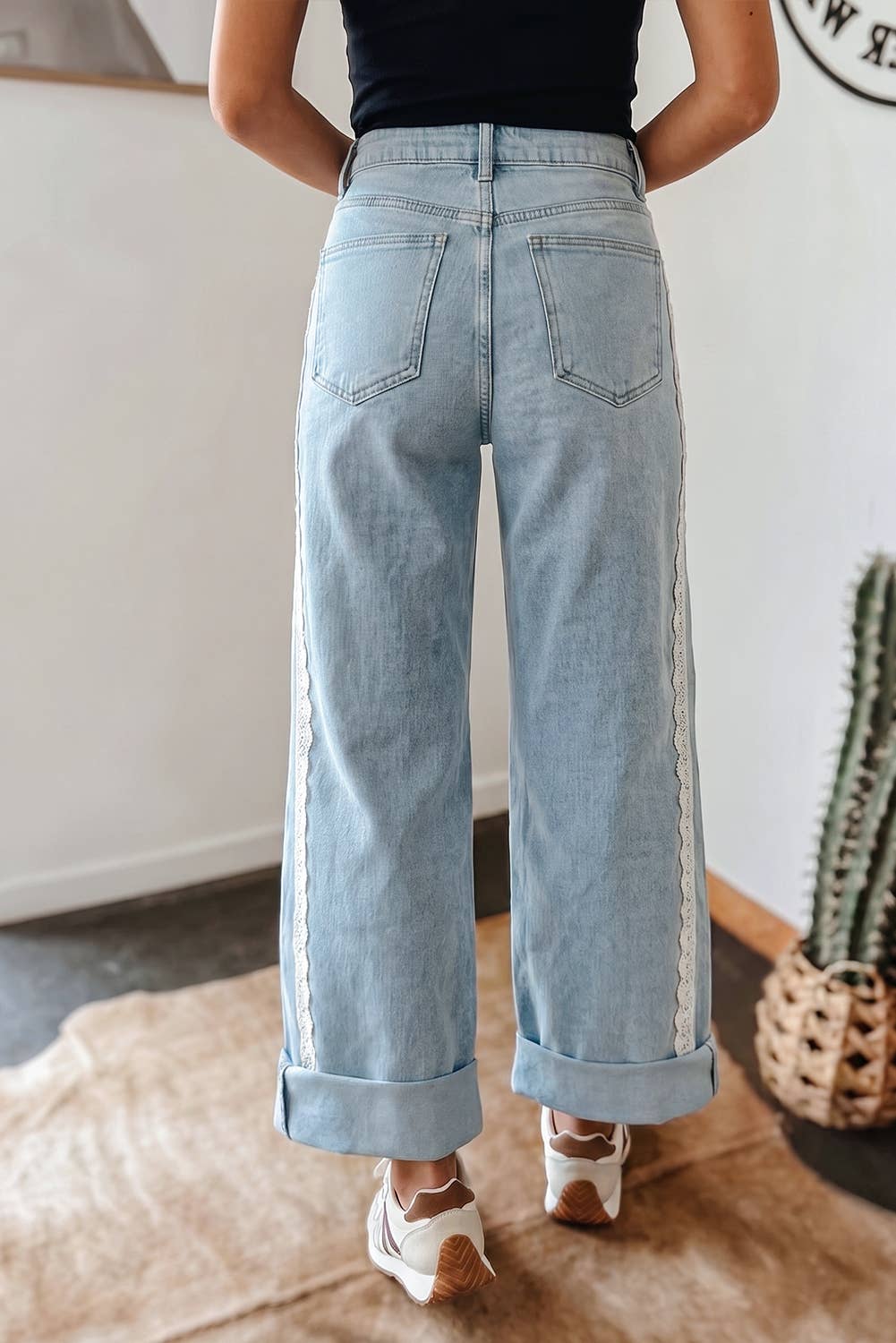 Fall 26 Lace Trim Casual Full-Length Regular Fit Jeans