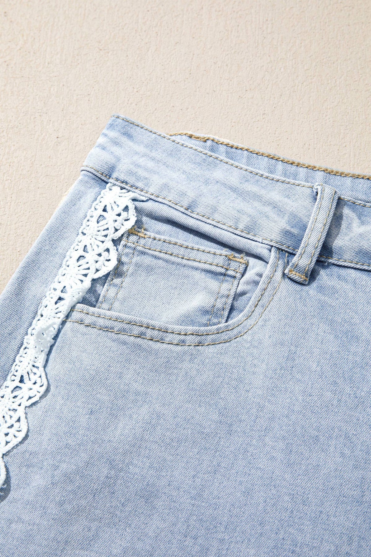 Fall 26 Lace Trim Casual Full-Length Regular Fit Jeans