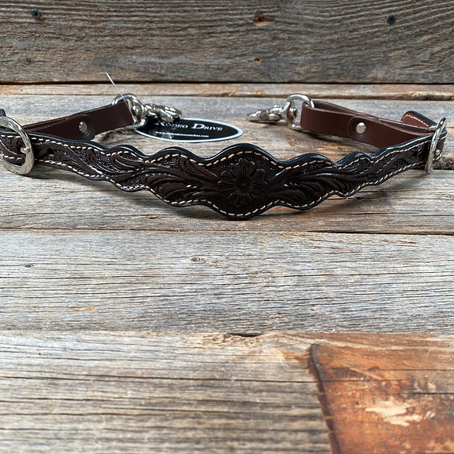 Dark Oil Floral Wither Strap