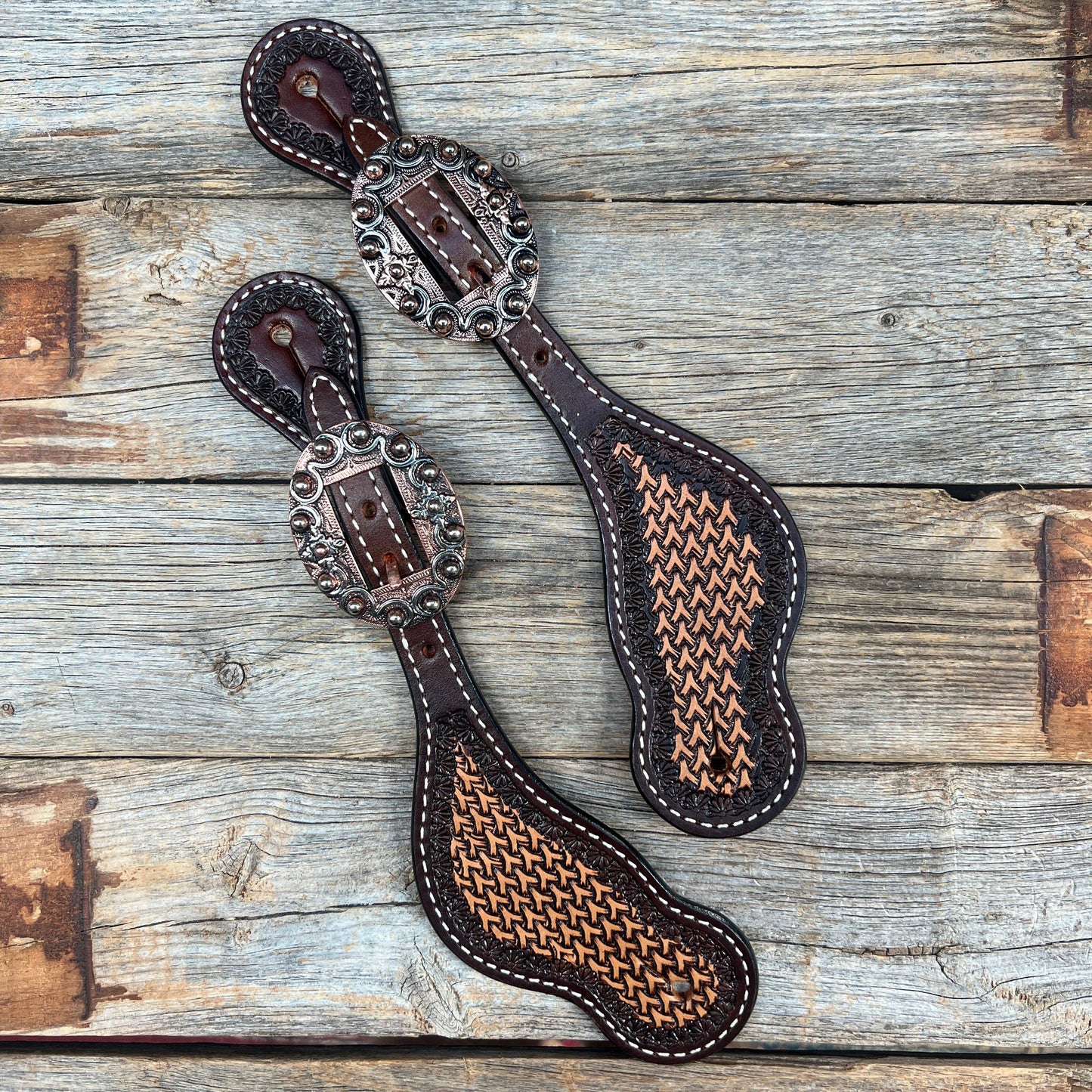 Two Tone Foxtail Copper Dot Spur Straps
