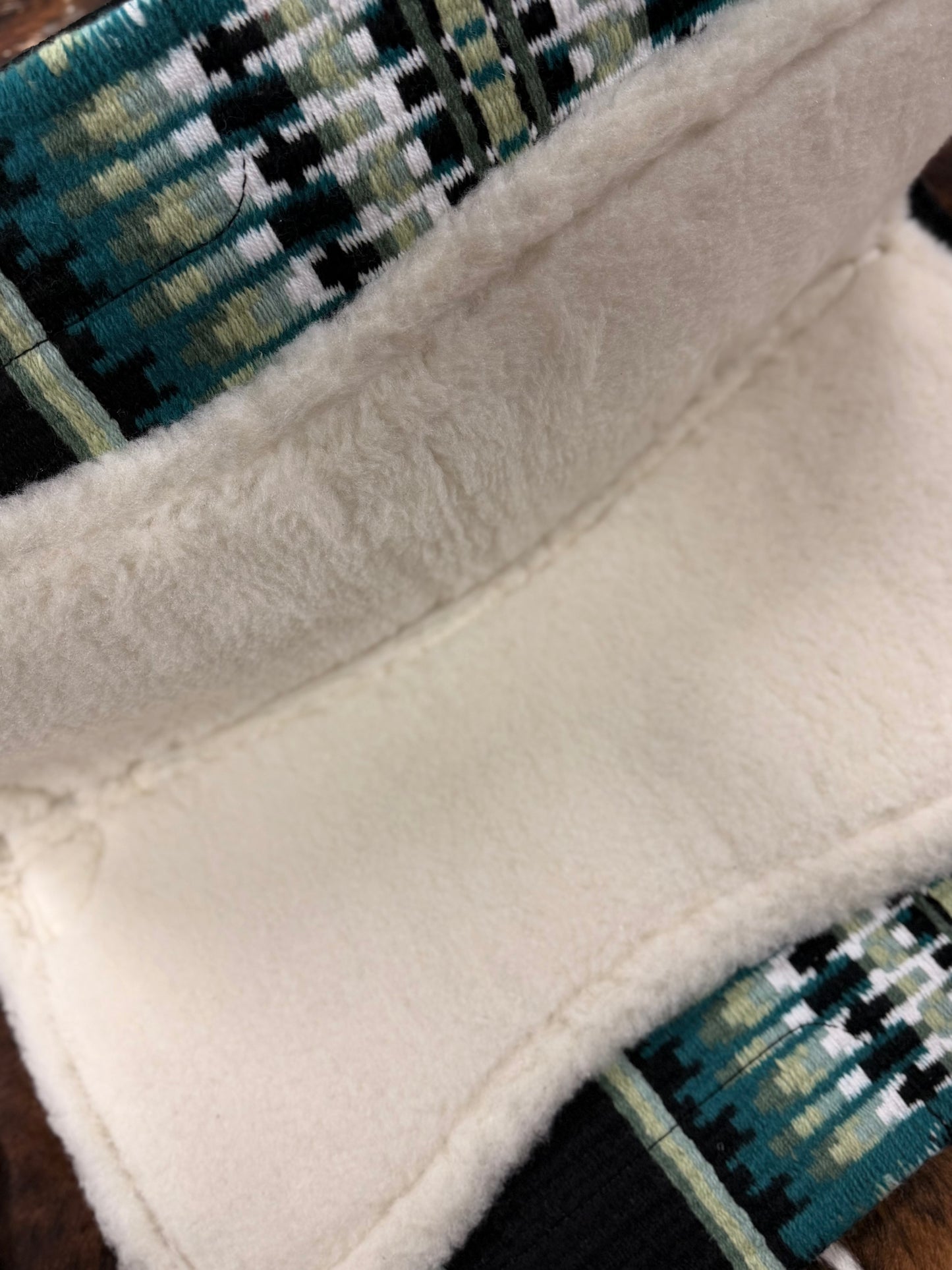 SpurEast Maritime Pride Collection Fusion Pro Pads  34"x36"